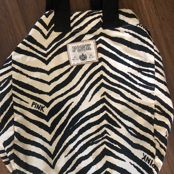 Victoria Secret Pink tote bag with magnetic snaps - Picture 2 of 4